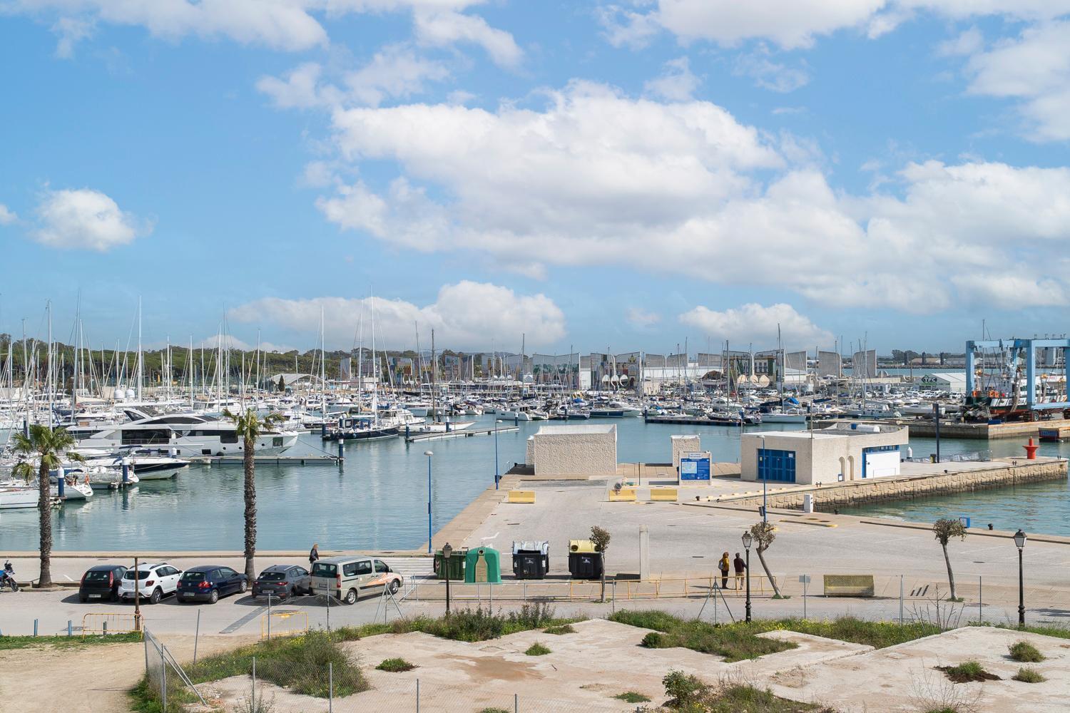 Apartamento Magnífico Con Vista A La Marina *