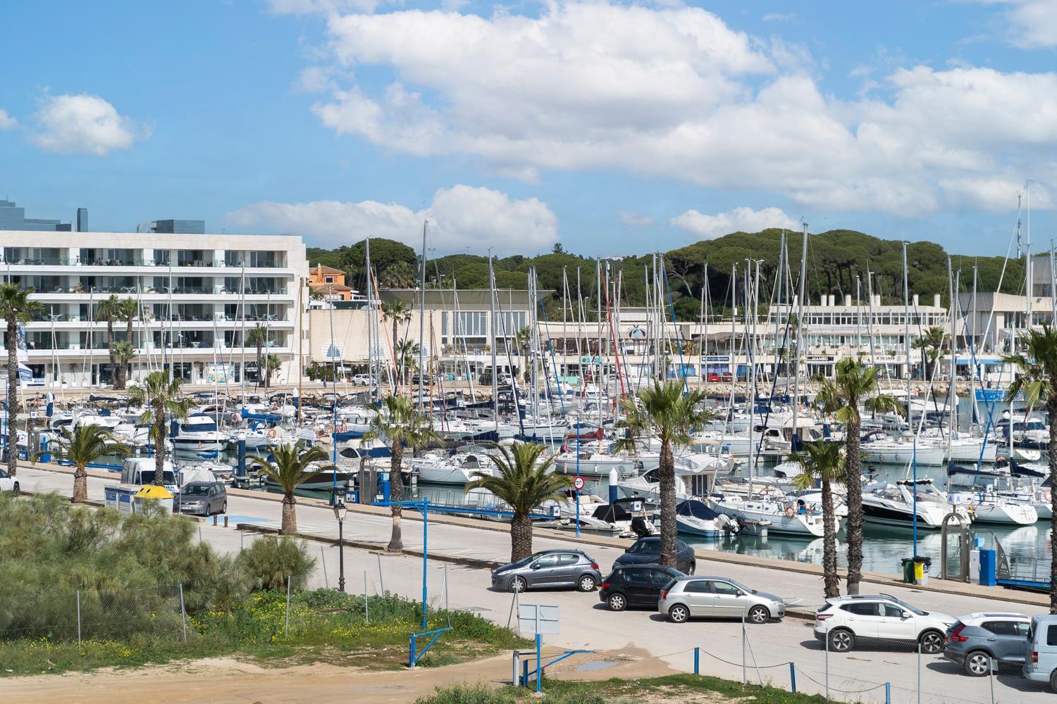 Apartamento Magnífico Con Vista A La Marina *